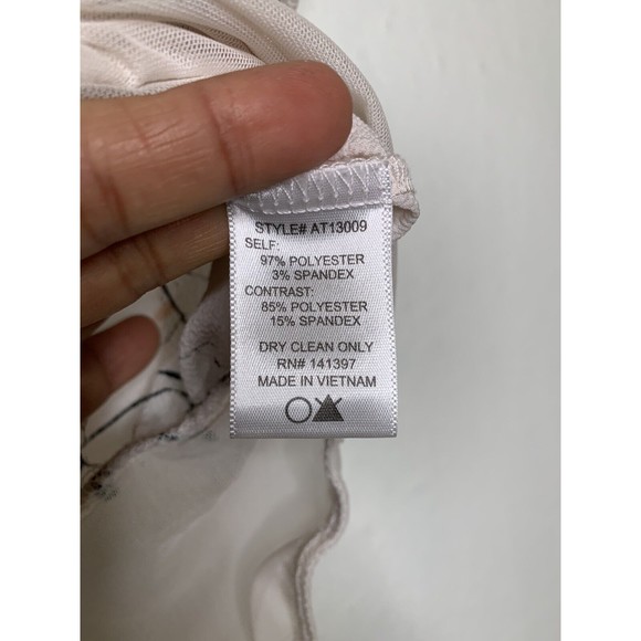 Astr The Label Floral Ruffle Snap Crotch Bodysuit Blouse Shirt Womens Size S - Picture 7 of 12